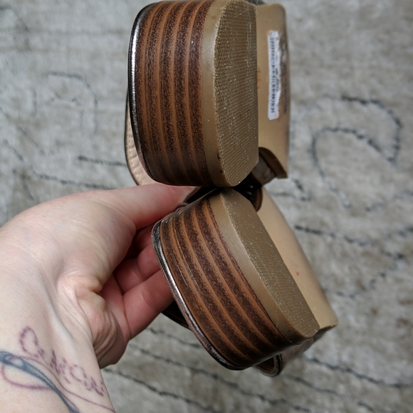 Catherine Malandrino Tuxedo silver metallic slip on loafer mules size 8.5 - Picture 10 of 10